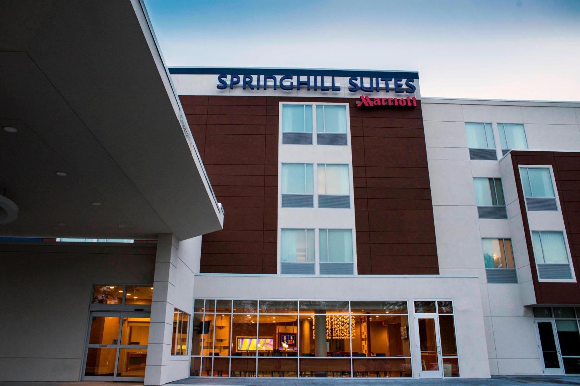 Springhill Suites By Marriott Вісконсин Деллс Екстер'єр фото